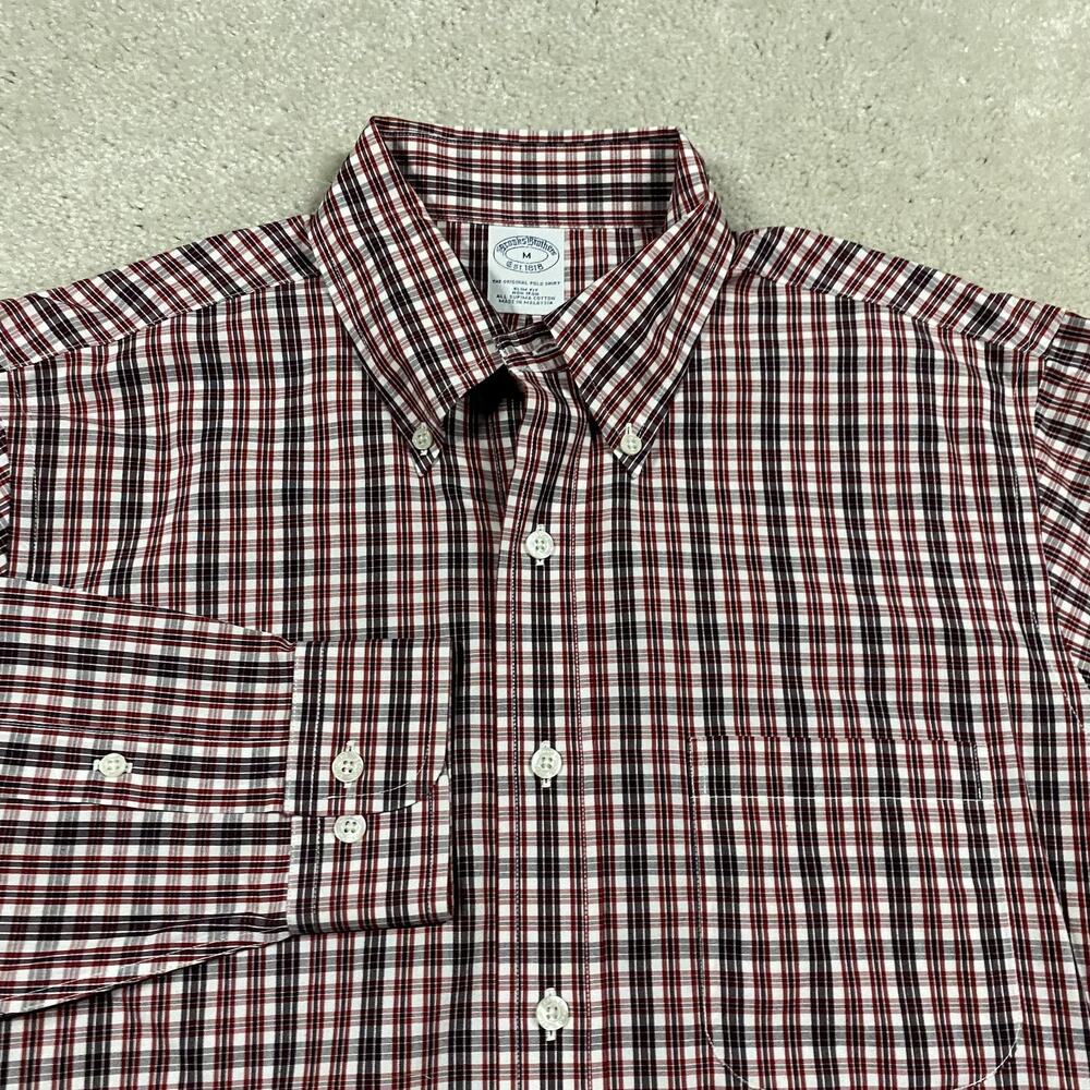 Brooks Brothers Shirt Mens M Red Plaid Non Iron Cotton‎ Button Down Oxford